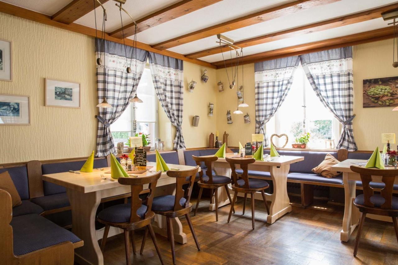 Landgasthof & Brauerei Loewen Sasbach Sasbach  Екстер'єр фото